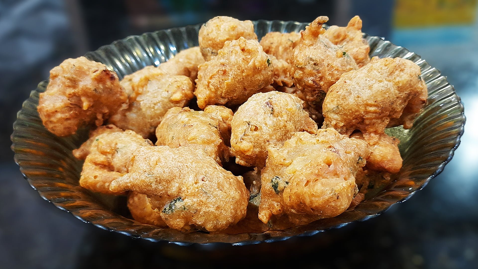Pegue o arroz velho e transforme em deliciosos bolinhos!