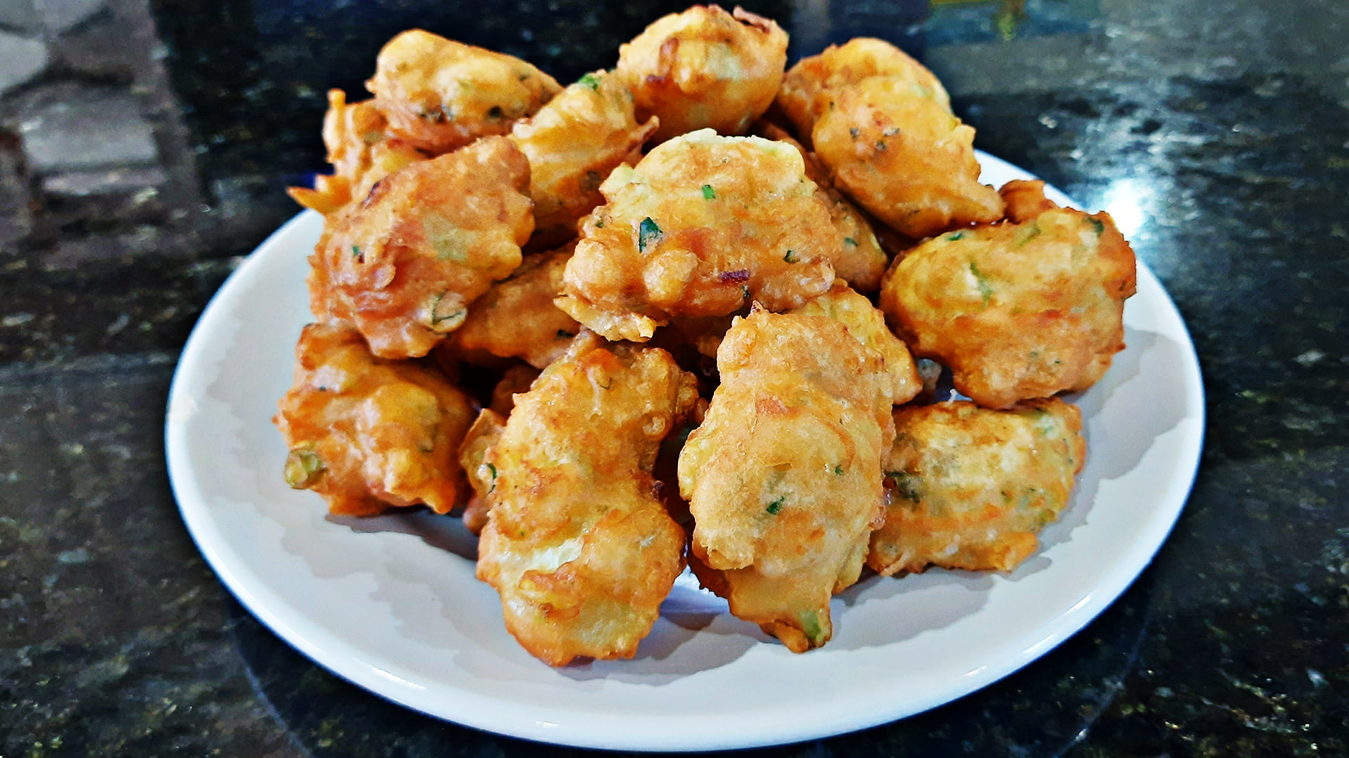 COMO FAZER BOLINHO DE CHUCHU FÁCIL E RÁPIDO