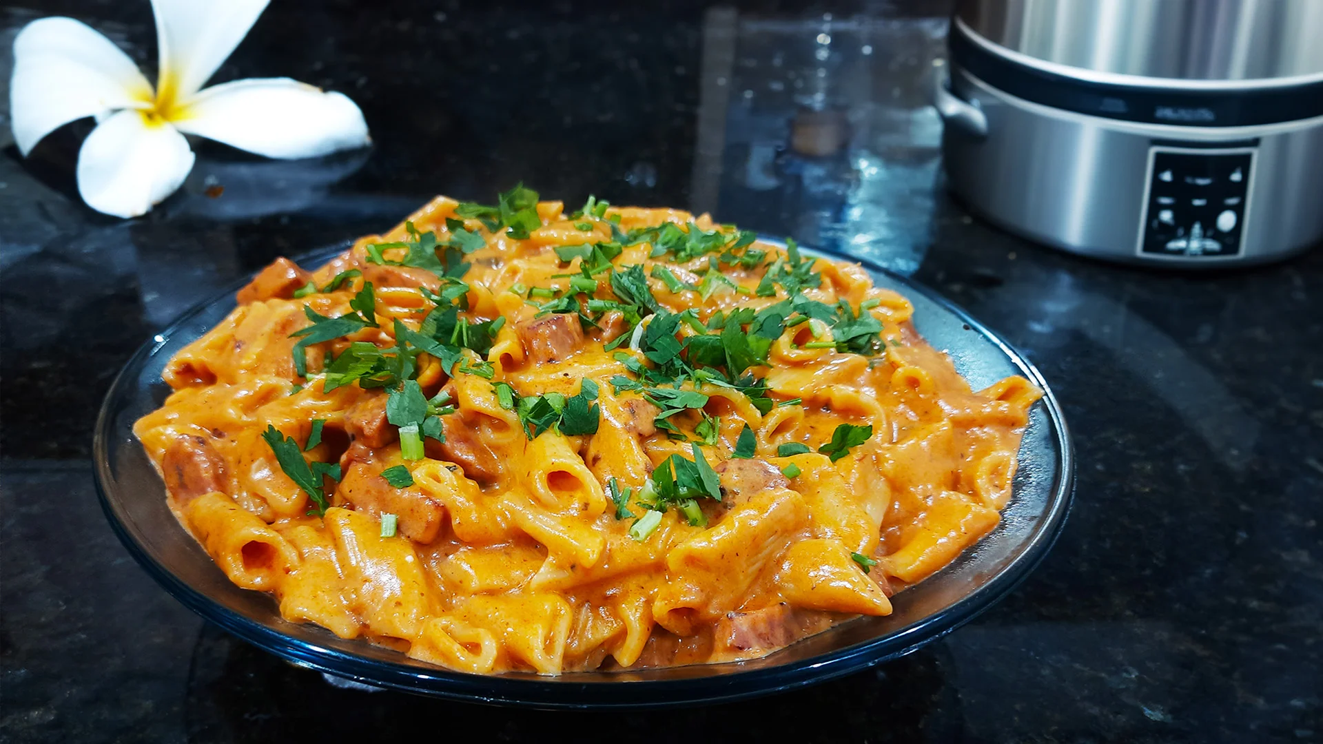 Como fazer Macarrão na Panela de Pressão com Creme de Leite
