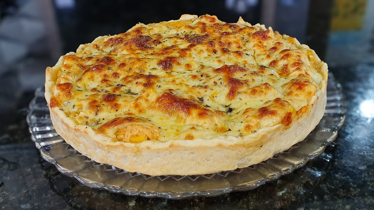 Fazendo uma deliciosa torta de frango em um vídeo relaxante